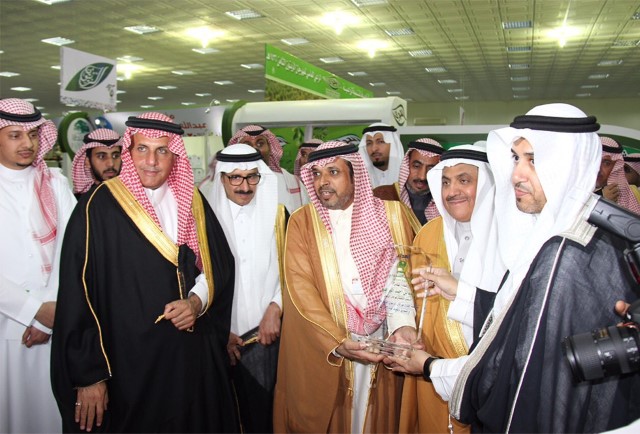 Saudi Post's participation at the 8th Zaitoun Festival for Marketing and Investment Al-Jawf 26/5/1436