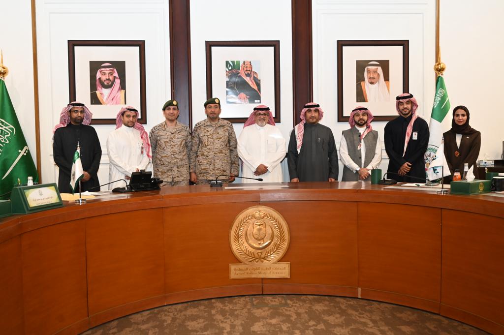 البريد السعودي | سبل والخدمات الصحية بوزارة الدفاع يوقعان اتفاقية إيصال الأدوية والمستلزمات الصحية للمستفيدين في أنحاء المملكة